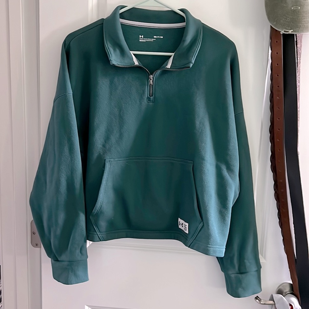 NEW WITH TAGS Women’s Under Armor Quarter-zip Fleece Pull-Over